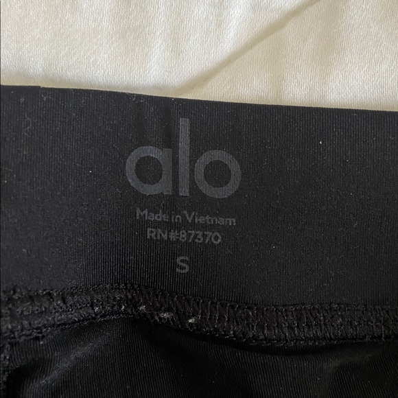 ALO Yoga Black High-Waist Leggings - Picture 4 of 5
